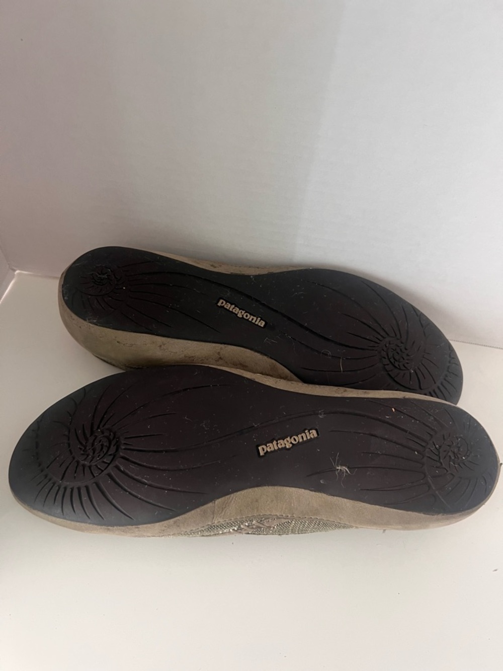 Patagonia Taupe Women's Ballet Flats - Picture 5 of 6